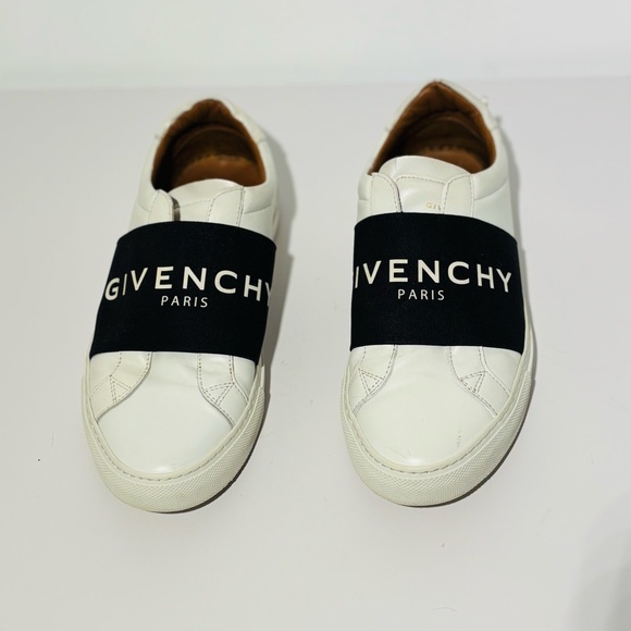 Givenchy Urban Street Knot White Black Logo Low Top Sneakers Shoes | Size 7.5 - Picture 1 of 7